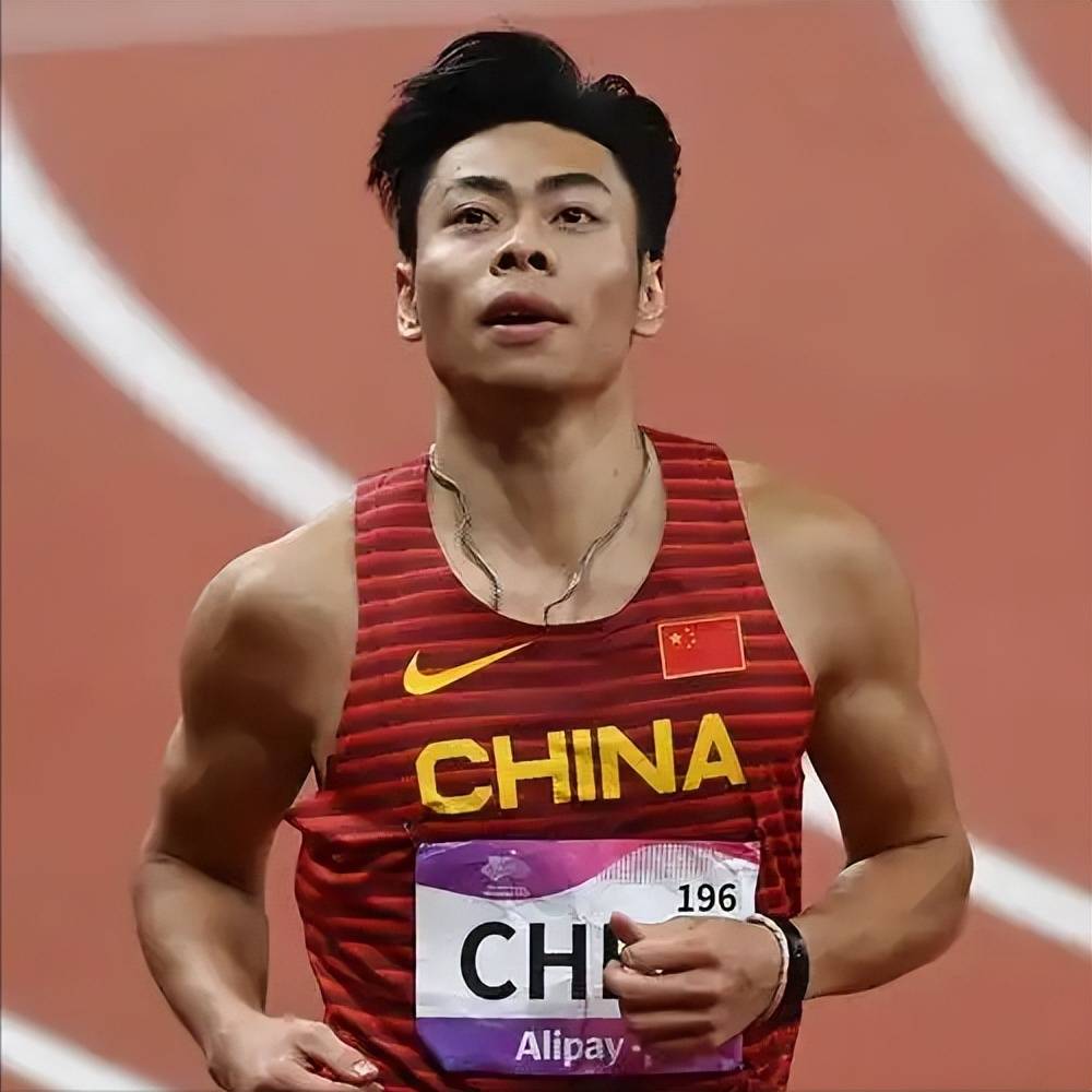 经典对决：田径比赛中的顶尖选手相遇