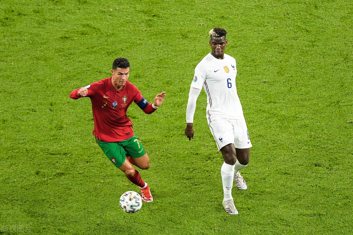 克拉科维亚靠手术级层传球，令人钦佩