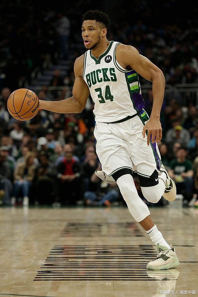 队长展现领袖风范，球队深夜拼搏取胜