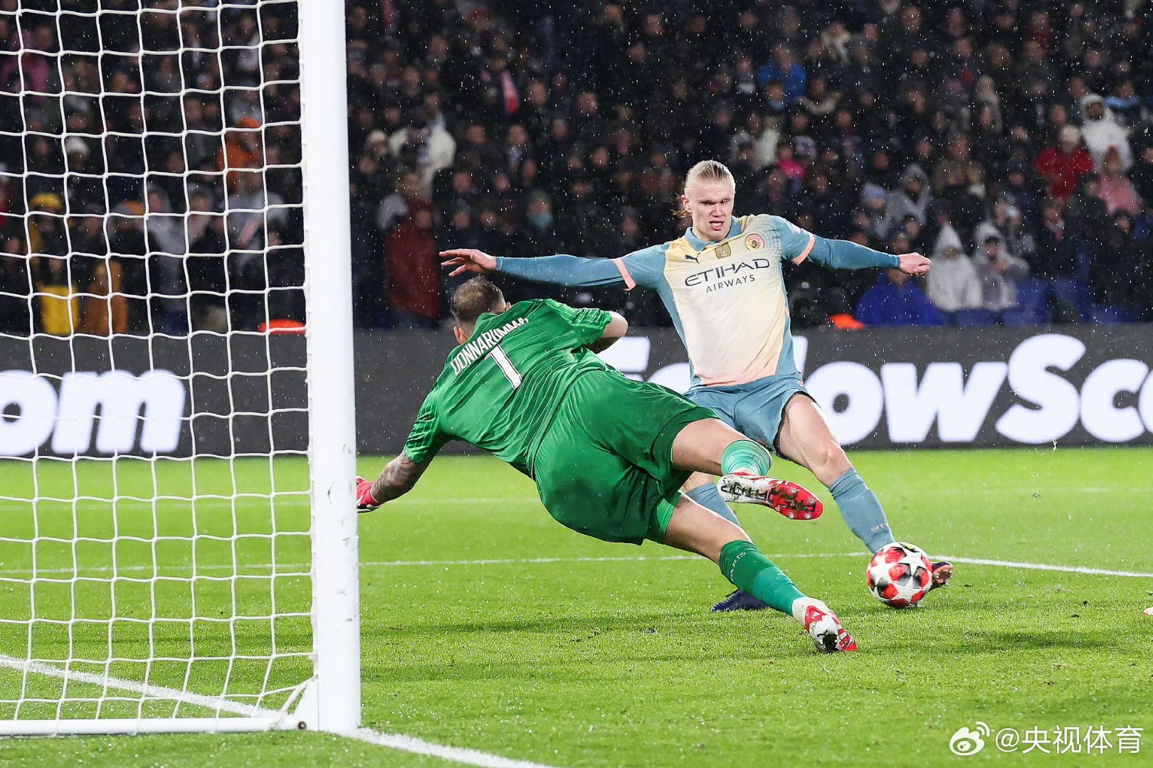 桑德兰主场击溃曼城,获得突破性胜利的简单介绍 桑德兰主场击溃曼城,获得突破性胜利的简单介绍