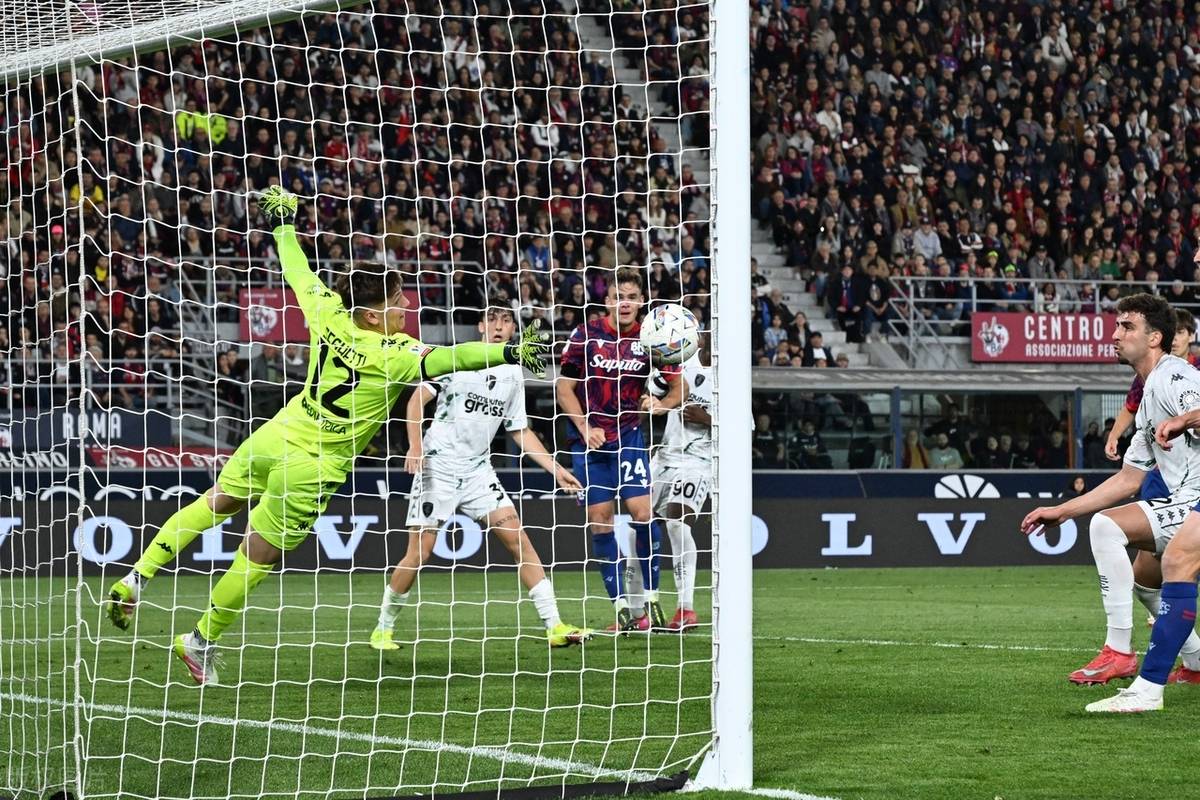 博洛尼亚客场平局，保持不败表现的简单介绍