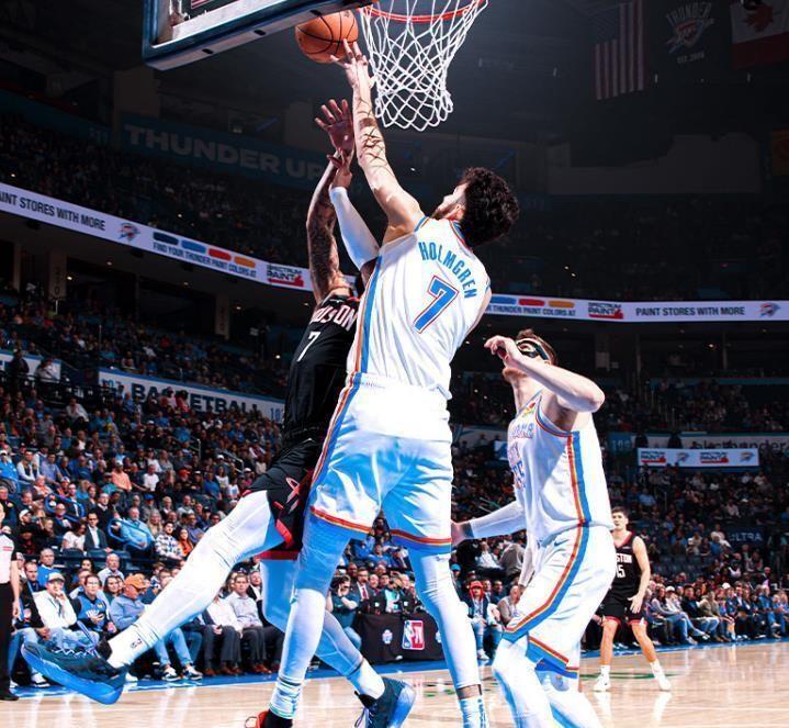 aoa体育官网-火箭客场力克雷霆取胜